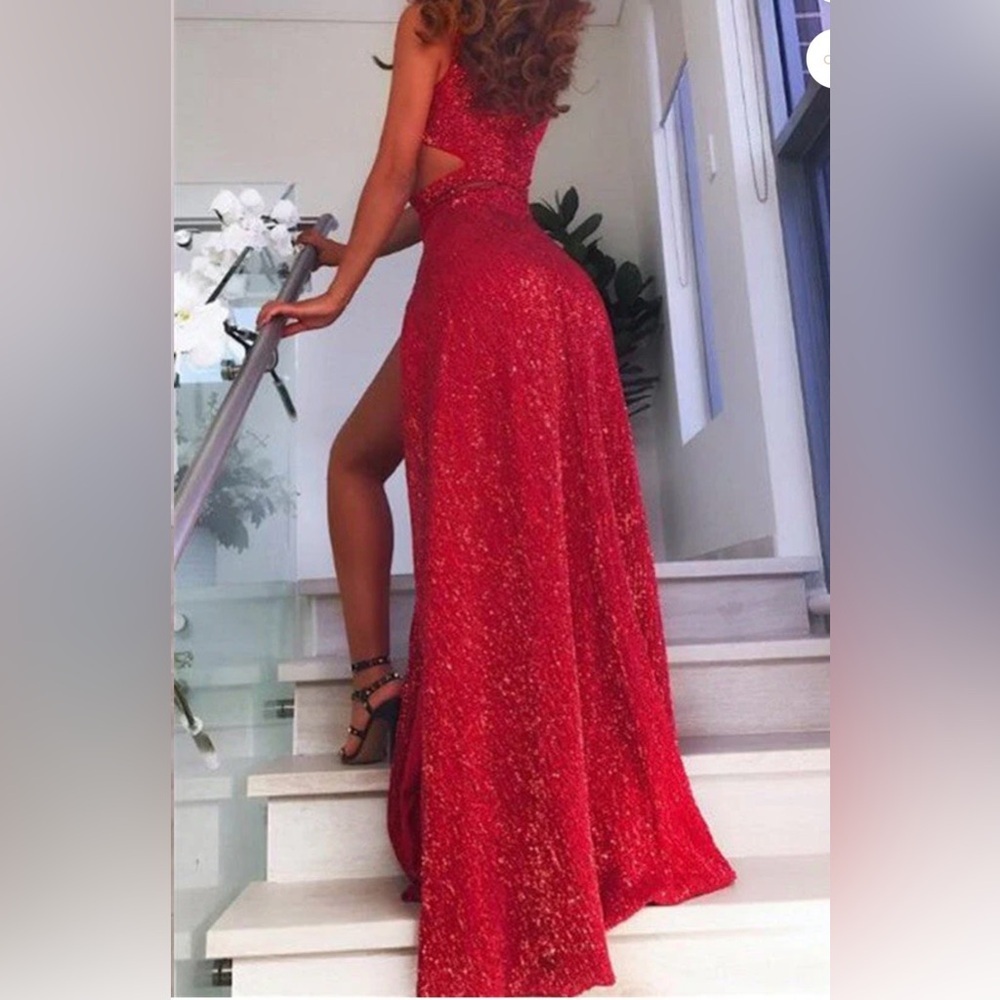 New Abyss by Abby Dazzling Red Backless Evening Gown size XS - Picture 2 of 12